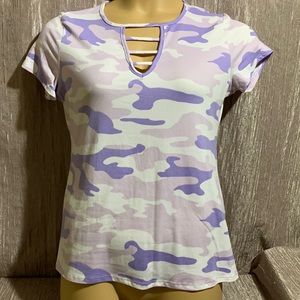 Joe Boxer Knit Top Tee Short Sleeve Camo Pink Purple Size L Stretchy Pullover